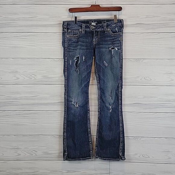 Silver Jeans Co Tuesday women's low-rise bootcut distressed blue denim. Size 26 - Picture 7 of 16